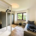Lägenhet 150m² Nahe A1 - 5 Schlafzimmern - 3 Baeder - 50m² Terrasse *