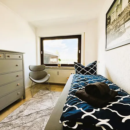 150m² Nahe A1 - 5 Schlafzimmern - 3 Baeder - 50m² Terrasse Siek