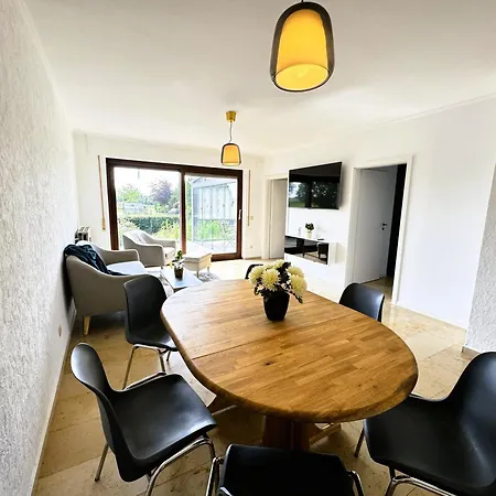 Apartamento 150m² Nahe A1 - 5 Schlafzimmern - 3 Baeder - 50m² Terrasse *